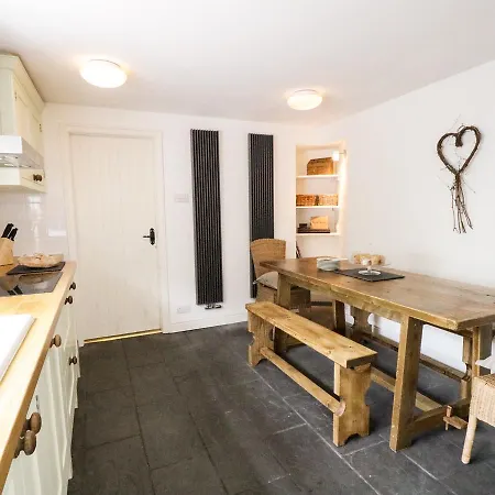 Bridge End Cottage,